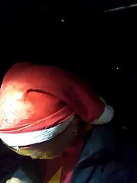 cute-kiss online show from November 2, 2025, 8:28 am