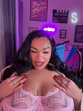 Snapshot of kennedylorel chatting on February 10, 2026, 7:51 pm kennedylorel online show from February 10, 2026, 7:51 pm