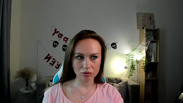 Snapshot of Adele_Rage chatting on October 30, 2025, 11:22 am Adele Rage online show from October 30, 2025, 11:22 am