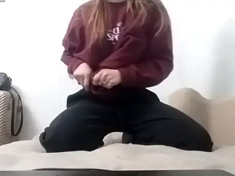 Zizi Zuzu online show from November 2, 2025, 7:16 pm