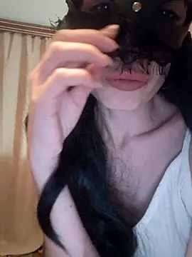 Snapshot of LikaFurr chatting on October 31, 2025, 2:40 pm LikaFurr online show from October 31, 2025, 2:40 pm