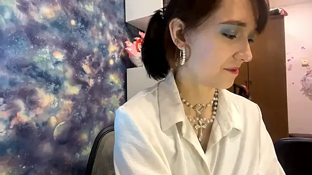 Snapshot of Lala_Lush chatting on November 3, 2025, 12:17 pm Lala Lush online show from November 3, 2025, 12:17 pm