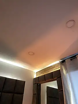 BrigitteVons online show from April 12, 2026, 10:48 pm