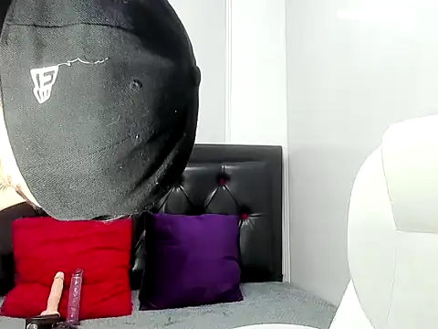 SubGirlRs online show from October 29, 2025, 4:53 pm