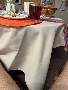 jony1993su online show from January 8, 2026, 8:44 pm