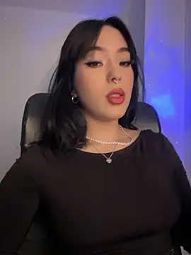 Snapshot of Raven_DeVille chatting on January 18, 2026, 3:54 am Raven DeVille online show from January 18, 2026, 3:54 am