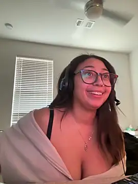 minha baby online show from February 25, 2026, 10:52 pm