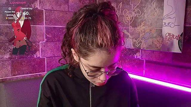 ravensinferno online show from November 26, 2025, 11:11 am