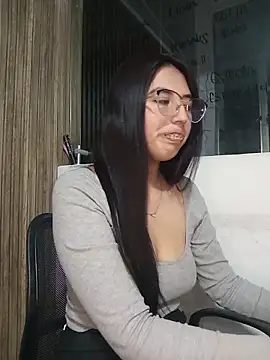 Valk submissive online show from March 20, 2026, 5:12 am