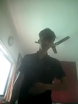 Georgiehoodsman online show from November 3, 2025, 5:20 am