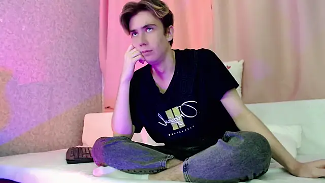 Harvey foster online show from November 26, 2025, 11:22 am