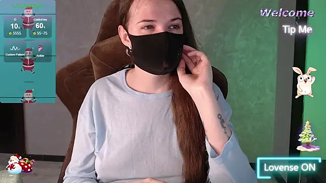 ZlatoslavaLo online show from December 23, 2025, 6:11 am