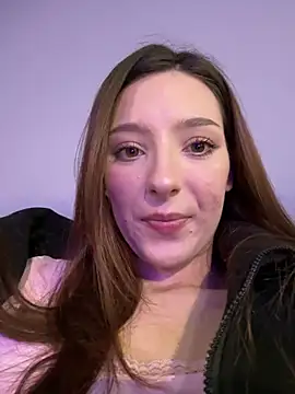 LilluKatten online show from March 20, 2026, 12:43 pm