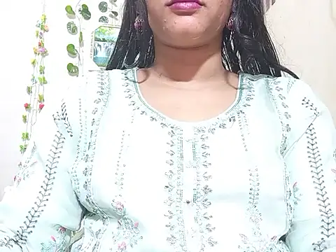 Nancy queen001 online show from November 27, 2025, 9:11 am