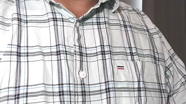 SUN-MON-69 online show from November 27, 2025, 4:53 pm