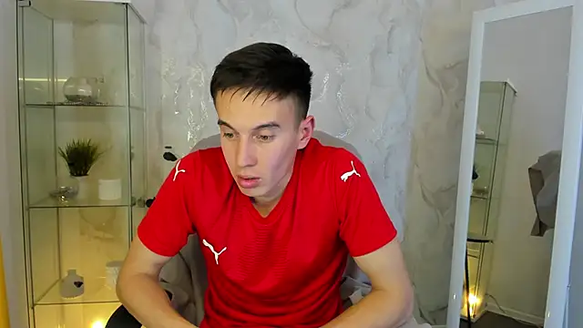 MarkKullen online show from November 6, 2025, 9:05 pm