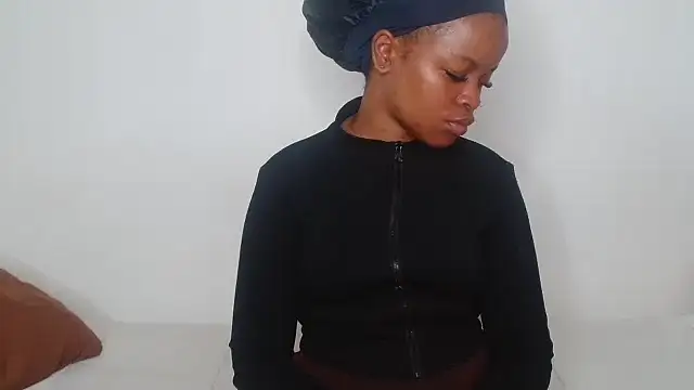 KinkyP6966 online show from December 4, 2025, 6:12 am