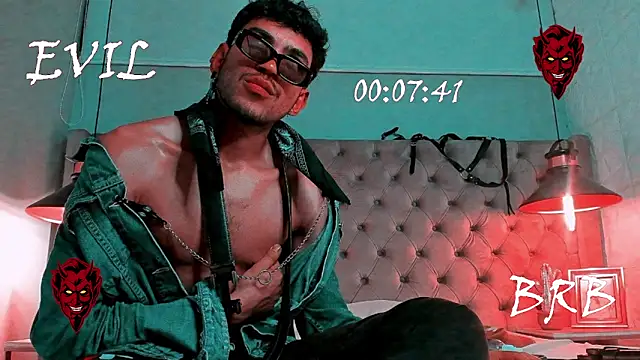 3v1l online show from November 16, 2025, 6:13 pm