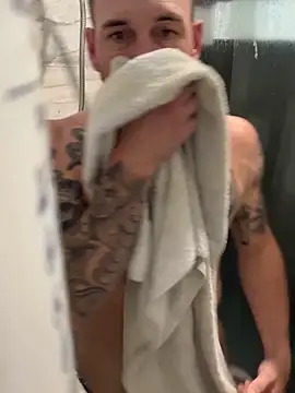 RobsBigD online show from November 14, 2025, 3:38 am