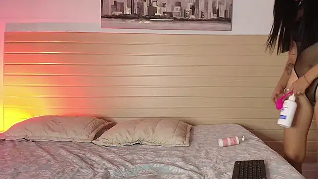 Madisonkay online show from March 1, 2026, 2:13 am