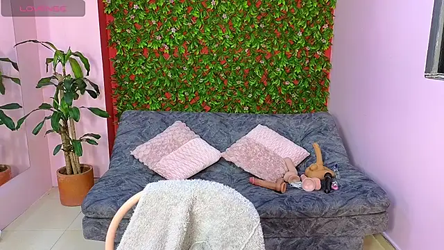 malen fitnessmilf online show from April 20, 2026, 6:53 pm