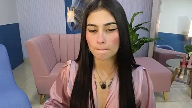 amy lovelydoll online show from April 8, 2026, 7:03 pm