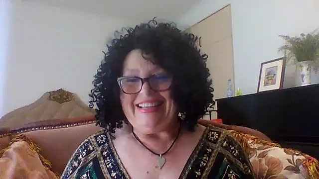 Snapshot of Milaniya606 chatting on August 5, 2026, 12:30 pm Milaniya606 online show from August 5, 2026, 12:30 pm