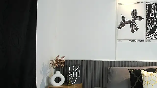 Cloe Bonne online show from November 21, 2025, 9:46 pm