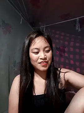 Snapshot of Alice-567 chatting on February 21, 2026, 1:34 pm Alice-567 online show from February 21, 2026, 1:34 pm