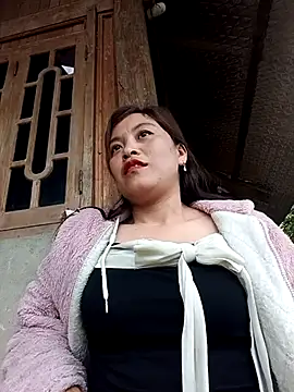 Snapshot of Alice-567 chatting on February 23, 2026, 7:06 am Alice-567 online show from February 23, 2026, 7:06 am