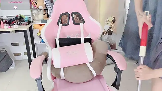 CIIN CIIN online show from January 8, 2026, 5:54 am