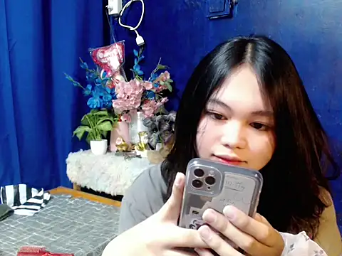 lustfullakim online show from January 12, 2026, 2:44 pm