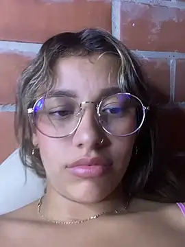 liahot69 online show from March 12, 2026, 3:12 am