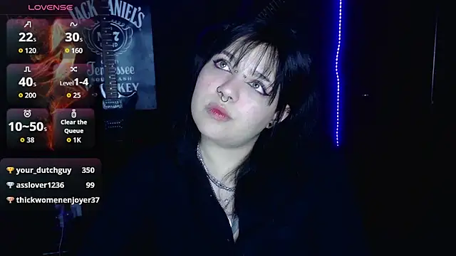 Jessie  wild online show from November 24, 2025, 12:54 am