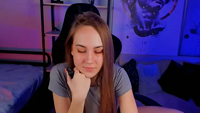 ElinVale online show from November 14, 2025, 11:31 am