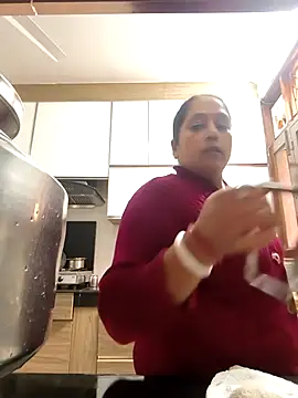 Hot-Sana2 online show from November 9, 2025, 5:28 am