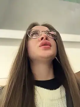 KristiRich online show from November 30, 2025, 8:29 am