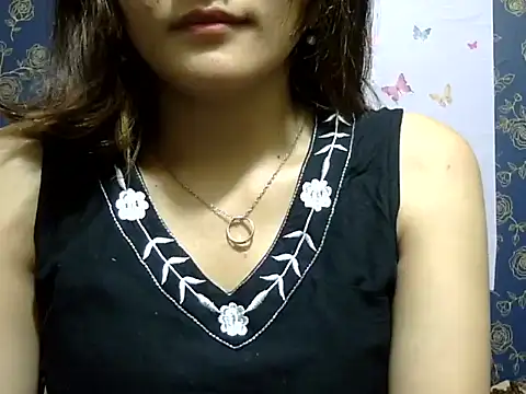 maira 33 online show from February 25, 2026, 1:15 am