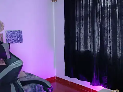 Snapshot of Samanta_777 chatting on February 3, 2026, 7:52 pm Samanta 777 online show from February 3, 2026, 7:52 pm