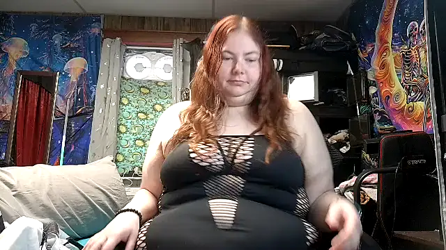 Amberstardusk online show from November 17, 2025, 1:06 pm