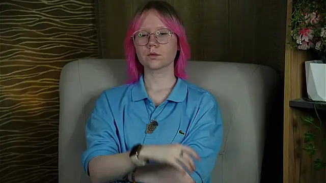 HanVertz online show from November 5, 2025, 6:46 am