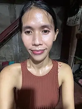 bellaUtops online show from April 16, 2026, 9:39 pm