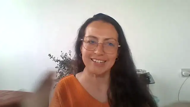 Lauryn Jones online show from April 3, 2026, 10:08 pm