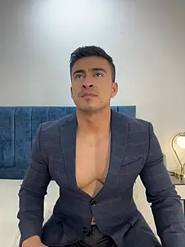 Snapshot of Chris_Clarck chatting on November 14, 2025, 7:12 pm Chris Clarck online show from November 14, 2025, 7:12 pm