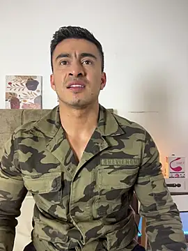 Snapshot of Chris_Clarck chatting on November 26, 2025, 7:48 pm Chris Clarck online show from November 26, 2025, 7:48 pm