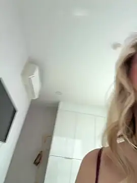 jordynjace online show from March 4, 2026, 3:34 am