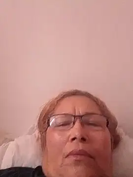 Cessi50 online show from November 8, 2025, 4:40 pm