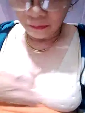 small-house123 online show from December 16, 2025, 2:00 pm