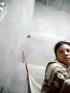 moe-sexxy online show from November 2, 2025, 10:17 am