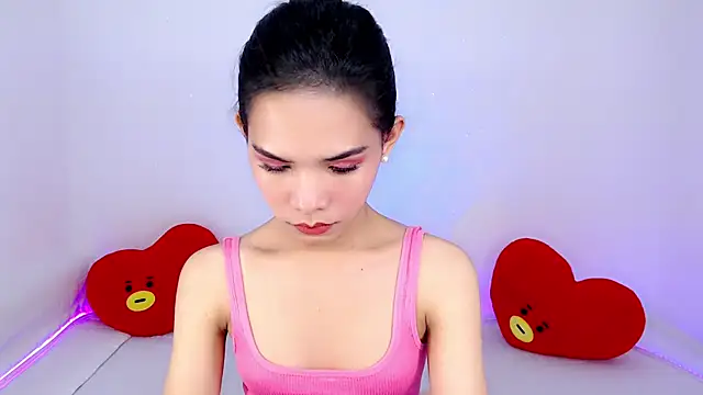 ursexydelancy  online show from February 18, 2026, 10:17 pm